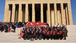 BAŞKAN BOZDOĞAN, TARSUSLU GAZİLERİ KARŞILADI,DUYGULU ANLAR YAŞANDI