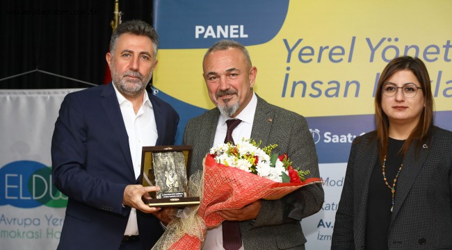 Bayraklı'da "insan hakları" paneli