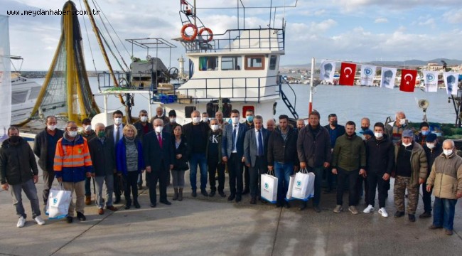 Büyükşehir Balıkçılara Destek Olmaya Devam Ediyor-