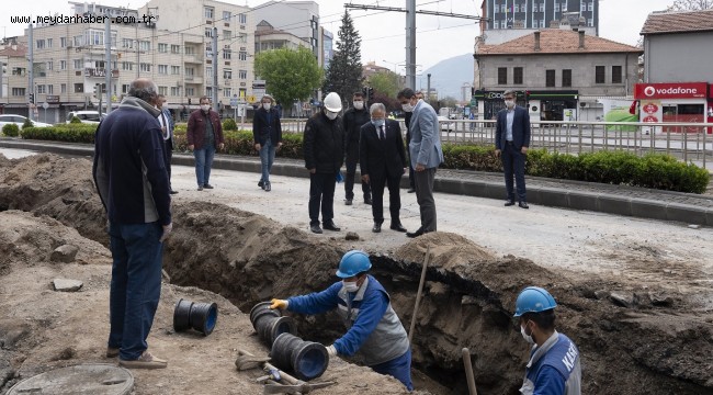 BÜYÜKŞEHİR'DEN 2021'DE ALTYAPI İÇİN İSTANBUL-KAYSERİ MESAFESİ KADAR KAZI