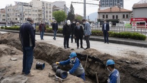 BÜYÜKŞEHİR'DEN 2021'DE ALTYAPI İÇİN İSTANBUL-KAYSERİ MESAFESİ KADAR KAZI