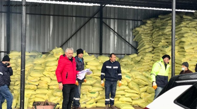 Büyükşehir'in gübre desteği çiftçilerin yüzünü güldürüyor