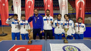 Büyükşehir Masa Tenis Takımı Ege Bölge Şampiyonu Oldu