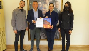 EFES SELÇUK BELEDİYESİ İLE AKUT ARASINDA PROTOKOL