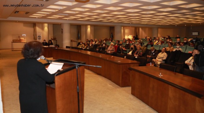 EFES SELÇUK'TA KADINLAR HEP BERABER YÜRÜYECEK