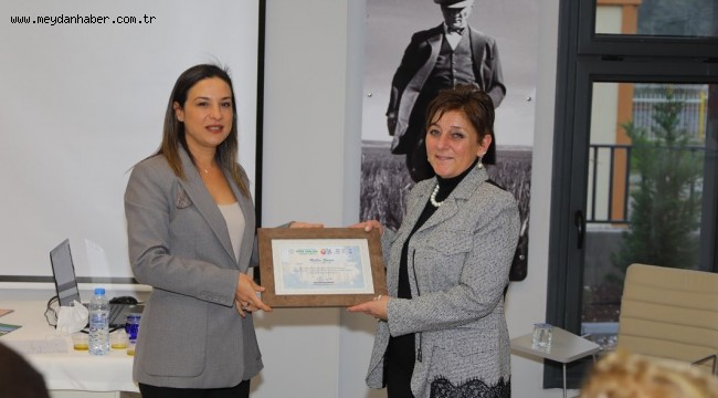 EFES TARLASI YAŞAM KÖYÜ'NDE ZEYTİNYAĞI TADIM ATÖLYESİ