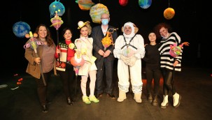 Enos ve İo Farklılıklar Gezegeni minik seyircileri ile buluştu