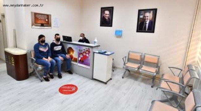 Eşrefpaşa Hastanesi Karşıyaka'da hizmet birimi açtı