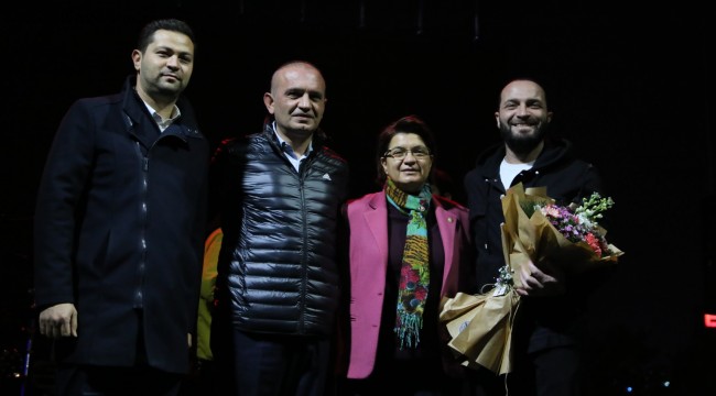 EXPO YENİ YIL FESTİVALİ MUHTEŞEM BİR KONSERLE BAŞLADI