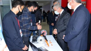 Fen Lisesi Öğrencilerinden TÜBİTAK Bilim Fuarı