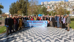 İzmir'de yaşayan Afyonkarahisarlılar kahvaltı etkinliğinde bir araya geldi