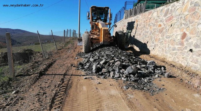 Kandıra ve Körfez'de köy yollarına bakım