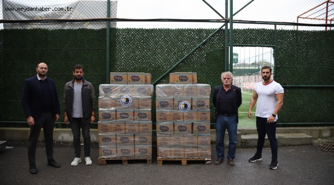 Kartal Belediyesi'nden spor kulüplerine 300 bin adet bardak su ​​​​​​​
