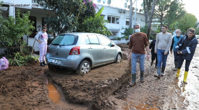 MARMARİS'TE SELE KARŞI SAVAŞ DEVAM EDİYOR