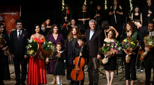 NARLIDERE ÇOCUK SENFONİ ORKESTRASI BÜYÜLEDİ