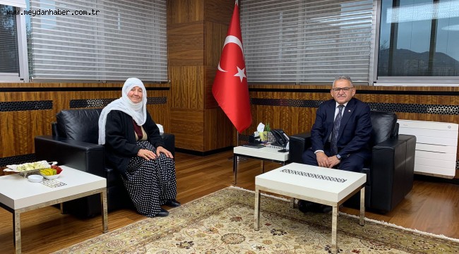 NECİBE NİNE'DEN BAŞKAN BÜYÜKKILIÇ'A ZİYARET