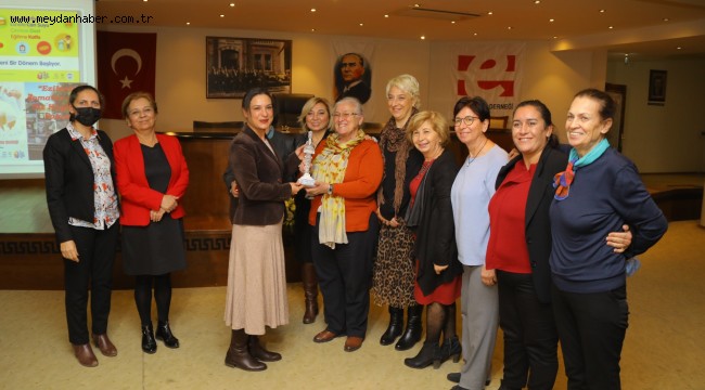 YEREL YÖNETİMLERİN KADIN POLİTİKALARI EFES SELÇUK'TA KONUŞULDU