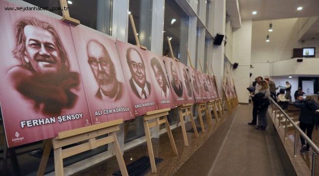 YILDIZLAR SAHNEDE ANILDI