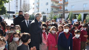 BAŞKAN BOZDOĞAN ÖĞRENCİLERİN HEYECANINA ORTAK OLDU