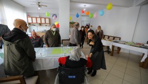 BAŞKAN CERİTOĞLU SENGEL YILIN İLK MESAİ GÜNÜNE HUZUREVİNDE  BAŞLADI