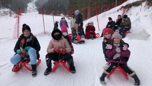Başkan Esen'den Çocuklara Karne Hediyesi