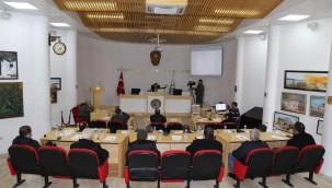 BURHANİYE'NİN KIRSAL MAHALLELERİ KOOPERATİFLEŞİYOR