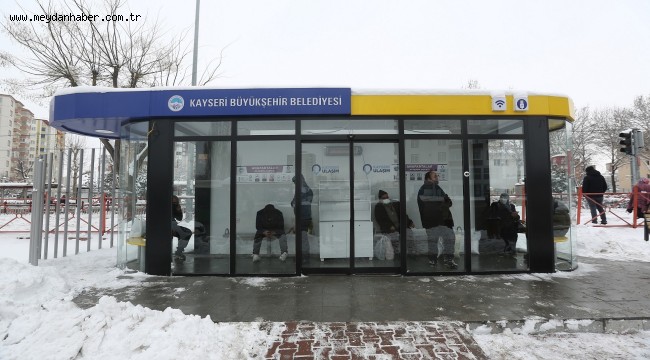 BÜYÜKŞEHİR'İN SON TEKNOLOJİK DURAKLARI MEMNUNİYETLE KARŞILANDI