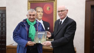 Fındıklı Belediye Başkanı Ercüment Çervatoğlu Başkan Kurt'u ziyaret etti