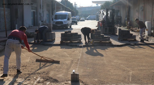 Gıda Çarşısı'nın Yolları Adım Adım Yenileniyor