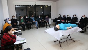 Hasta bakıcılar KO-MEK ile daha bilinçli