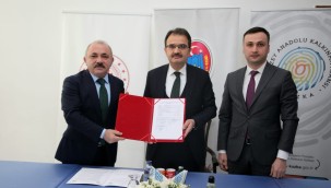 Hibe Desteğine İmzalar Atıldı