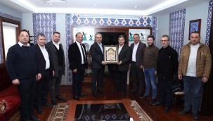 MESLEKTAŞIM ADAŞIM HEMŞEHRİM DR.SADIK AHMET'İ ŞÜKRANLA ANIYORUM