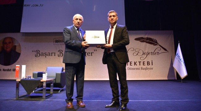 Müspet Değerler Mektebi'nin 5 dönemi ilk ders zili çaldı 