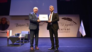 Müspet Değerler Mektebi'nin 5 dönemi ilk ders zili çaldı 