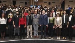 TOKYO 2020'NİN YILDIZLARI DEÜ'DE TECRÜBELERİNİ PAYLAŞTI