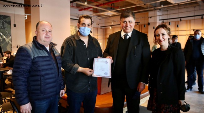 Tugay'dan esnafa "yanınızdayız" mesajı