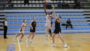 Turgutlu Belediyespor Kadın Basketbol Takımı İstanbul Deplasmanında