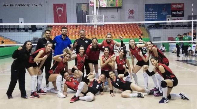 Turgutlu Belediyespor Kadın Voleybol Takımından Muhteşem Dönüş