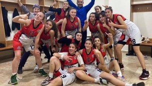 Turgutlu'nun Yıldız Kızları Namağlup Şampiyon