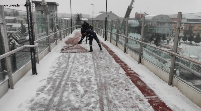 Yaya üstgeçitleri temiz ve güvenli
