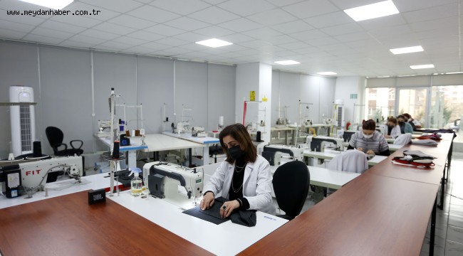 Yenimahalle Belediyesi iş kıyafetlerini kendi üretiyor
