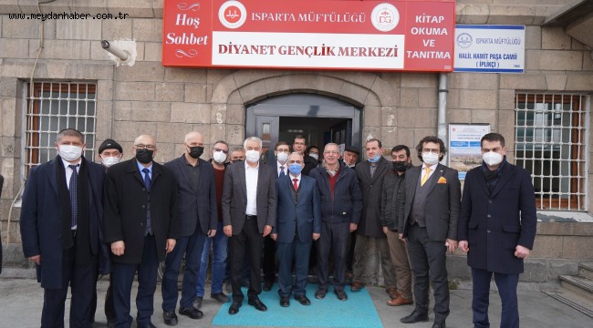 Başkan Başdeğirmen Diyanet Gençlik Merkezini ziyaret etti
