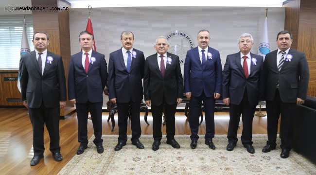 BAŞKAN BÜYÜKKILIÇ'A "VERGİ HAFTASI" ZİYARETİ