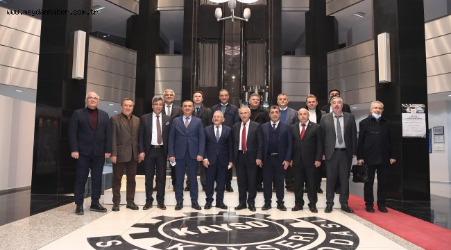 BAŞKAN BÜYÜKKILIÇ, KAYSO MECLİSİ'NİN ONUR KONUĞU OLDU