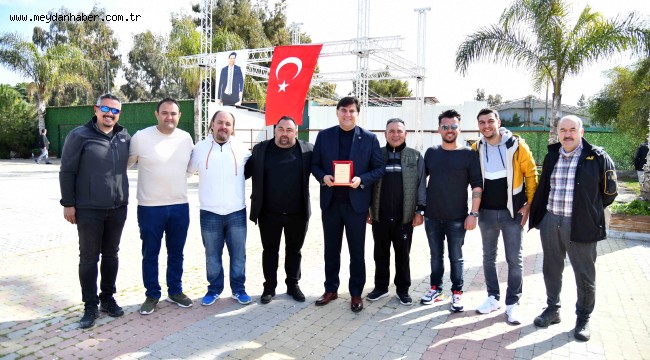 Çalış Boat'tan Karaca'ya teşekkür plaketi