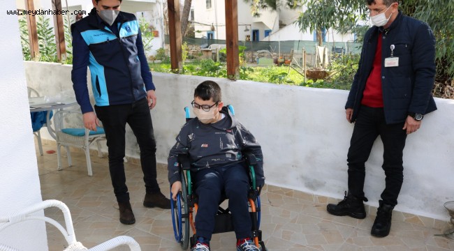 DORUK BURGAZ TEKERLEKLİ SANDALYESİNE KAVUŞTU