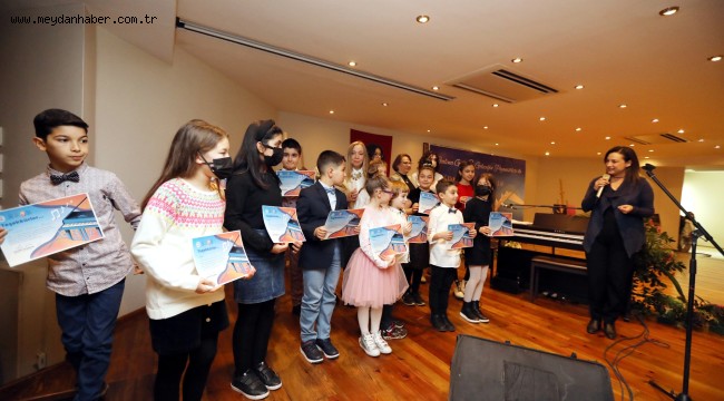 EFES SELÇUKLU ÇOCUKLARDAN ÇAĞDAŞ TÜRK BESTECİLERİ RESİTALİ