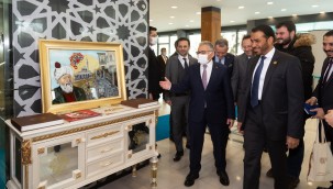 KAYMEK SERGİSİ'NE HAYRAN KALAN BAE BÜYÜKELÇİSİ'NDEN SANATA VE SANATÇIYA DESTEK