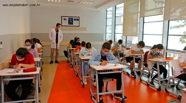 KÜÇÜKÇEKMECE BELEDİYESİ'NDEN ÜCRETSİZ LGS EĞİTİM DESTEK PROGRAMI