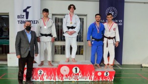 MANİSA'DA GENÇLER JUDO İL BİRİNCİLİĞİ YAPILDI